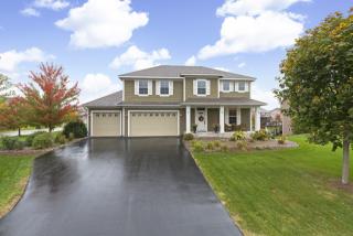 10777 Maple Blvd, Saint Paul MN  55129-8320 exterior