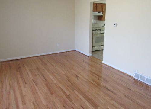 1925 Edgewood Rd, Waukegan IL 60087-1436 exterior