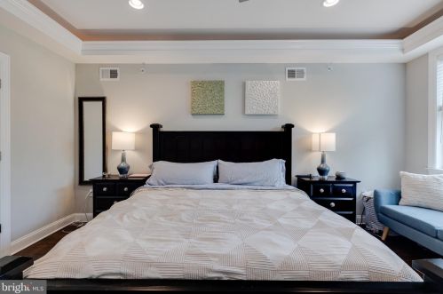 925 Lawrence St, Philadelphia PA 19122-3721 exterior