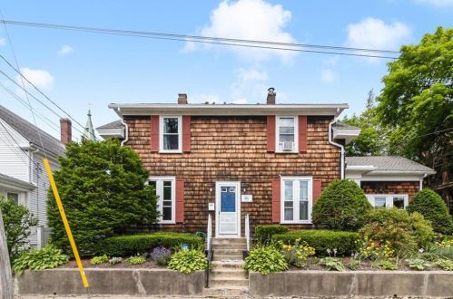 65 Coe St, Woonsocket RI  02895-5110 exterior