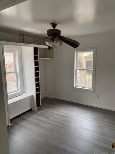 40 James St, Torrington CT 06790-4905 exterior