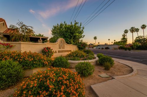 11809 40th Way, Phoenix AZ  85028-1503 exterior