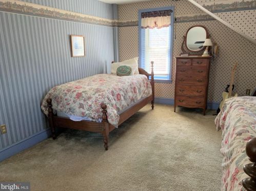 614 Church St, Limerick PA 19468-2123 exterior