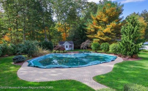 245 Delaware Trl, Jackson Twp NJ 08527-2027 exterior