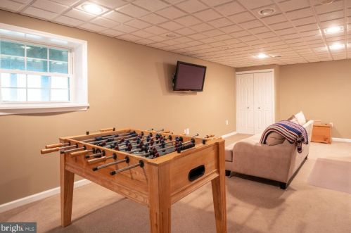 2345 Lowery Rd, Huntingtown MD 20639-9118 exterior