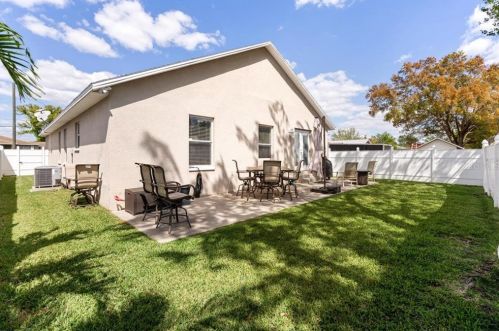 2722 Braddock St, Tampa FL 33607-1107 exterior