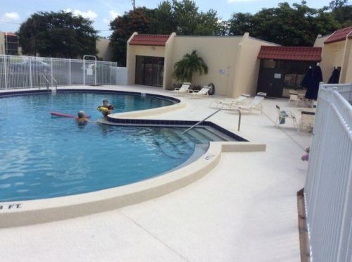 2050 Oleander Blvd, Fort Pierce FL  34950-5308 exterior