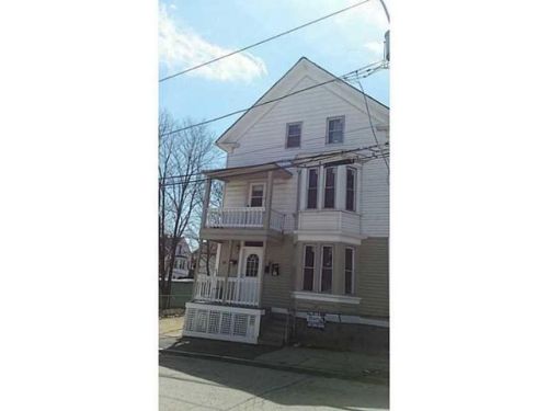38 Kossuth St, Providence RI  02909-3228 exterior