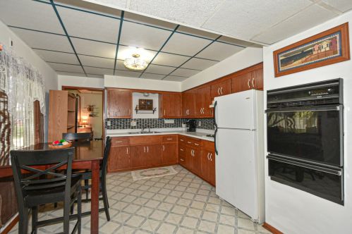 1754 65, Milwaukee WI 53214-3249 exterior