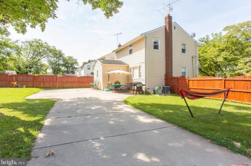 2504 48 St, Camden NJ 08110-2912 exterior