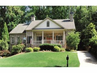 704 Longwood Dr, Atlanta GA  30305-3906 exterior