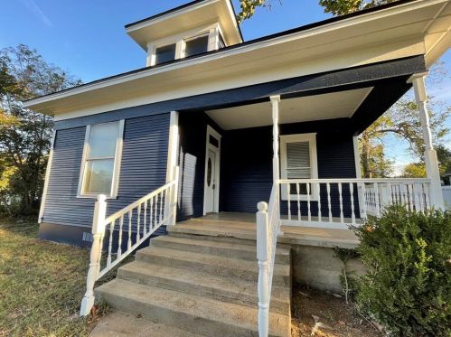 721 Monterey St, Denison TX  75021-6463 exterior