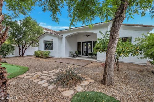 3014 50th St, Phoenix AZ 85008-4239 exterior