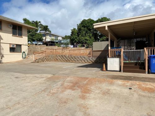 728 21 Ave, Honolulu HI 96816-4516 exterior