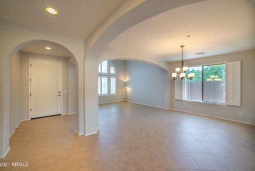 16030 29th Ave, Phoenix, AZ 85045-2280