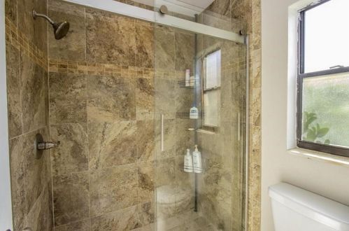 16155 Gardendale Dr, Tampa FL 33624-1132 exterior