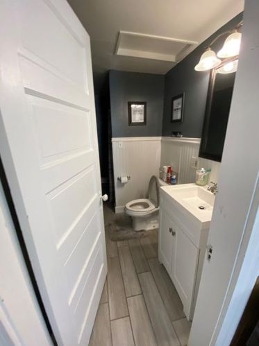 77 Vandewater St, Providence RI 02908-1624 exterior