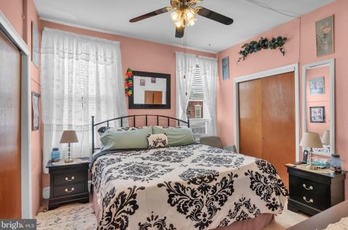 1920 16 St, Philadelphia PA 19145-3010 exterior