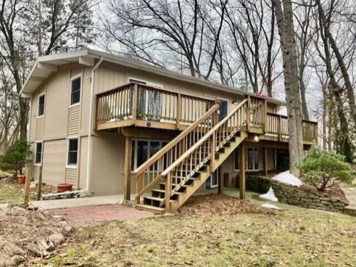 4590 Frost Ave, Grand Rapids MI  49525-9662 exterior