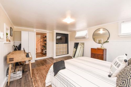 337 Jastram St, Providence RI 02908-4207 exterior