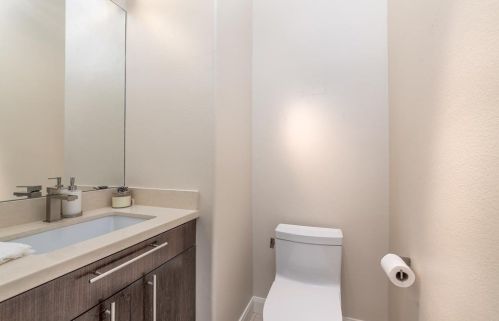 43 Misty Harbor Dr, Montgomery TX 77356-5242 exterior