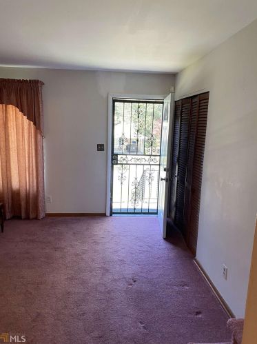 2022 Jones Rd, Atlanta, GA 30318-5910