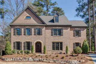 1704 Logans Knl, Atlanta GA  30329-4100 exterior