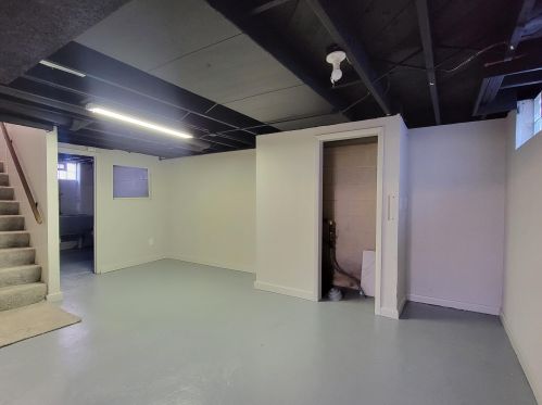 3148 Chase Ave, Milwaukee WI  53207-2636 exterior