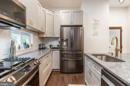 209 Glenolden Ave, Manor PA  19036-1912 exterior