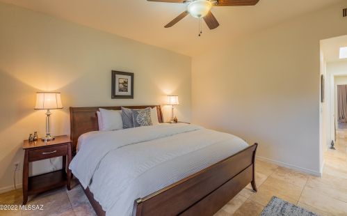 4061 Quiet Moon Dr, Tucson AZ  85718-3427 exterior