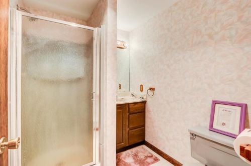 1702 Rose Farm Rd, Bull Valley IL 60098-9564 exterior