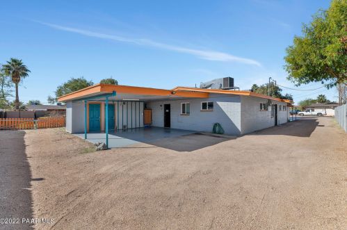 6747 26th Ave, Phoenix AZ  85017-1330 exterior