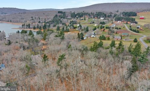 3 Wooded Ridge Rd, Swanton MD 21561-2334 exterior