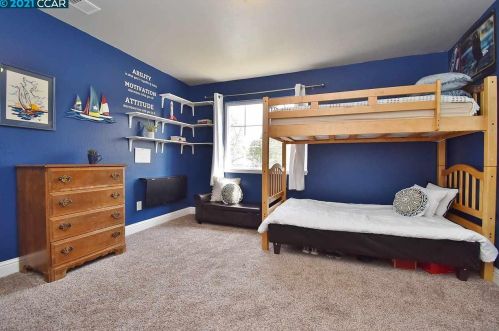 1134 Crowe Pl, Concord CA 94518-1713 exterior