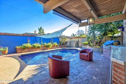 7217 13 Pl, Phoenix AZ 85014-1423 exterior