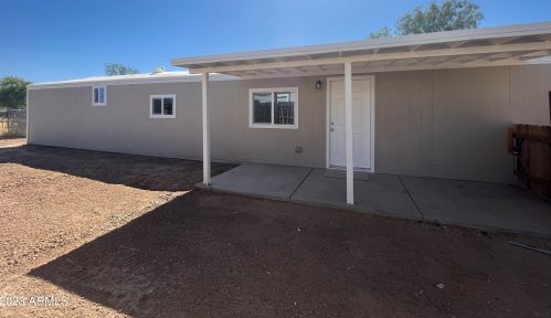 5 Bluefield Ave, Phoenix AZ 85032-1417 exterior