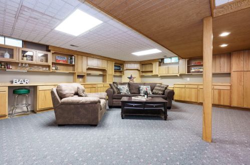 3020 Kalarama Ave, Kalamazoo MI 49024-2383 exterior