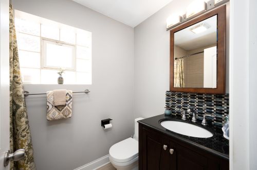 1108 Christiana Ave, Chicago IL 60651-4148 exterior