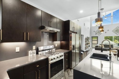 255 Mathewson Pl, Atlanta GA 30314-2630 exterior