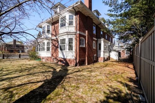 40 Prescott St, Brookline MA 02446-4020 exterior