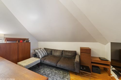 4018 Hamlin Ave, Chicago IL 60655-4013 exterior