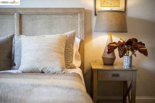 1312 Peralta, Berkeley CA 94707-1819 exterior