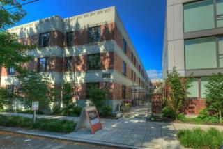 703 Bellevue Ave, Seattle WA  98102-5921 exterior