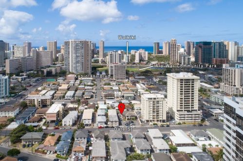 2227 Date St, Honolulu HI 96816-1024 exterior