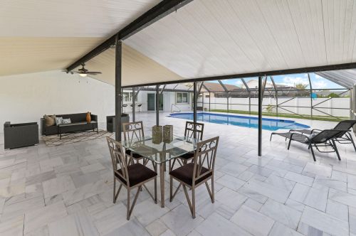 441 53rd St, Boca Raton FL  33487-3750 exterior