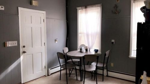 49 Monticello St, Providence RI 02904-3261 exterior