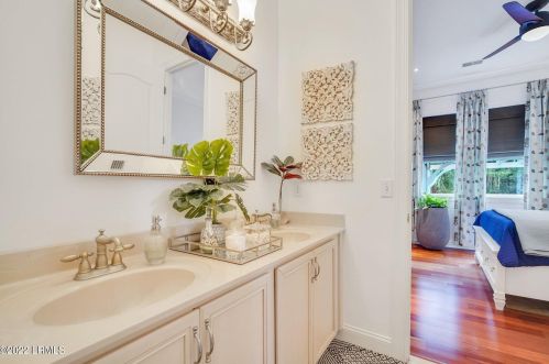 14 Halburton Cir, Bluffton SC 29910-7949 exterior