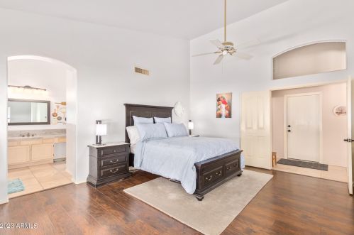 1310 Ivanhoe St, Chandler AZ 85226-1689 exterior