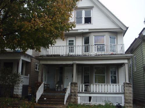 1332 39th St, Milwaukee, WI 53208-2840
