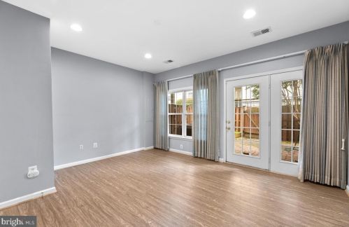 5326 Chieftain Cir, Alexandria VA  22312-2322 exterior